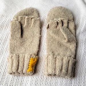 Knit mitten/gloves